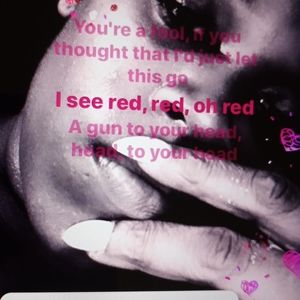 Meet your Posher, Chloe